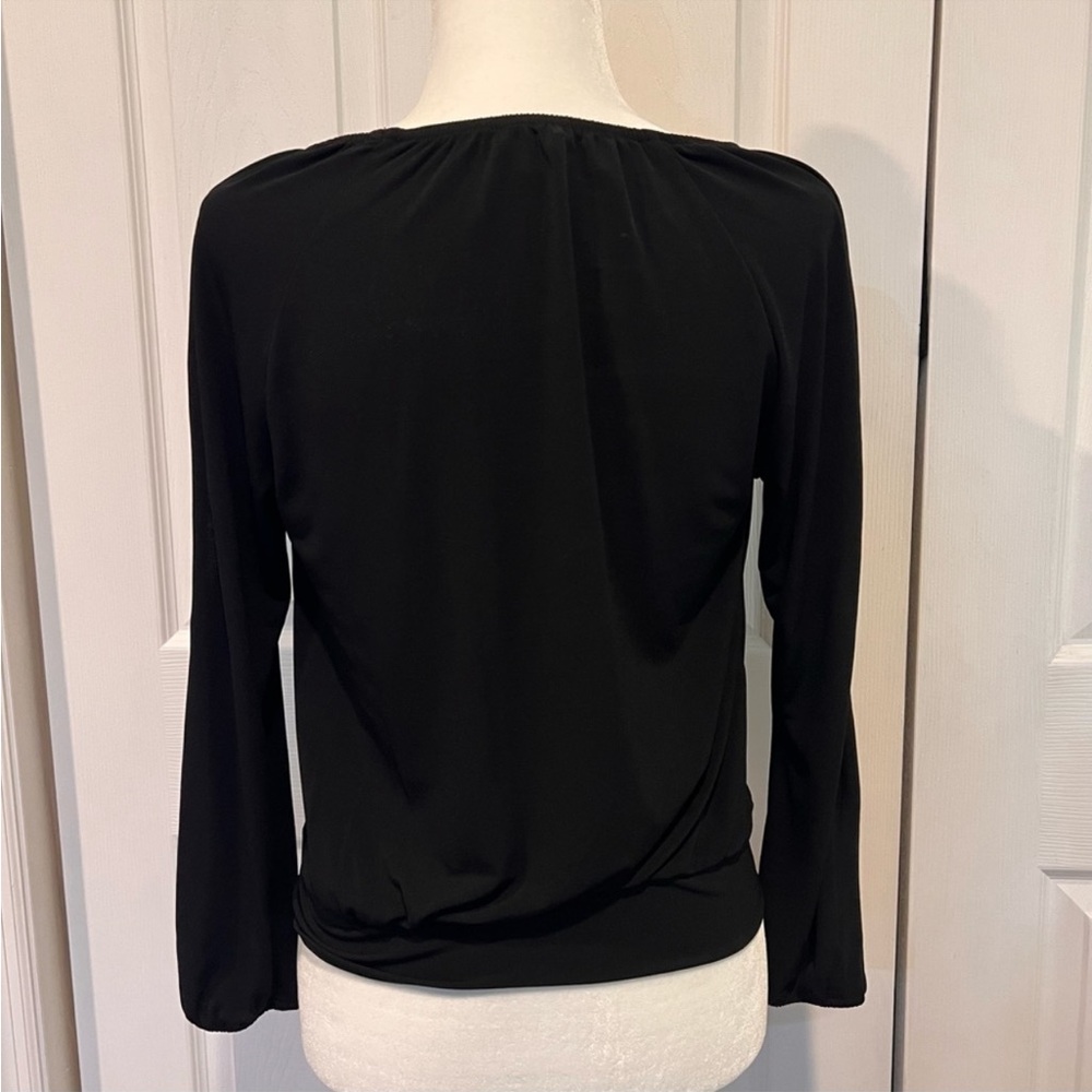 EXPRESS PEEP HOLE TOP❤️ - Picture 3 of 6